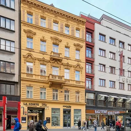 Serenity Now In Appartamento Praga